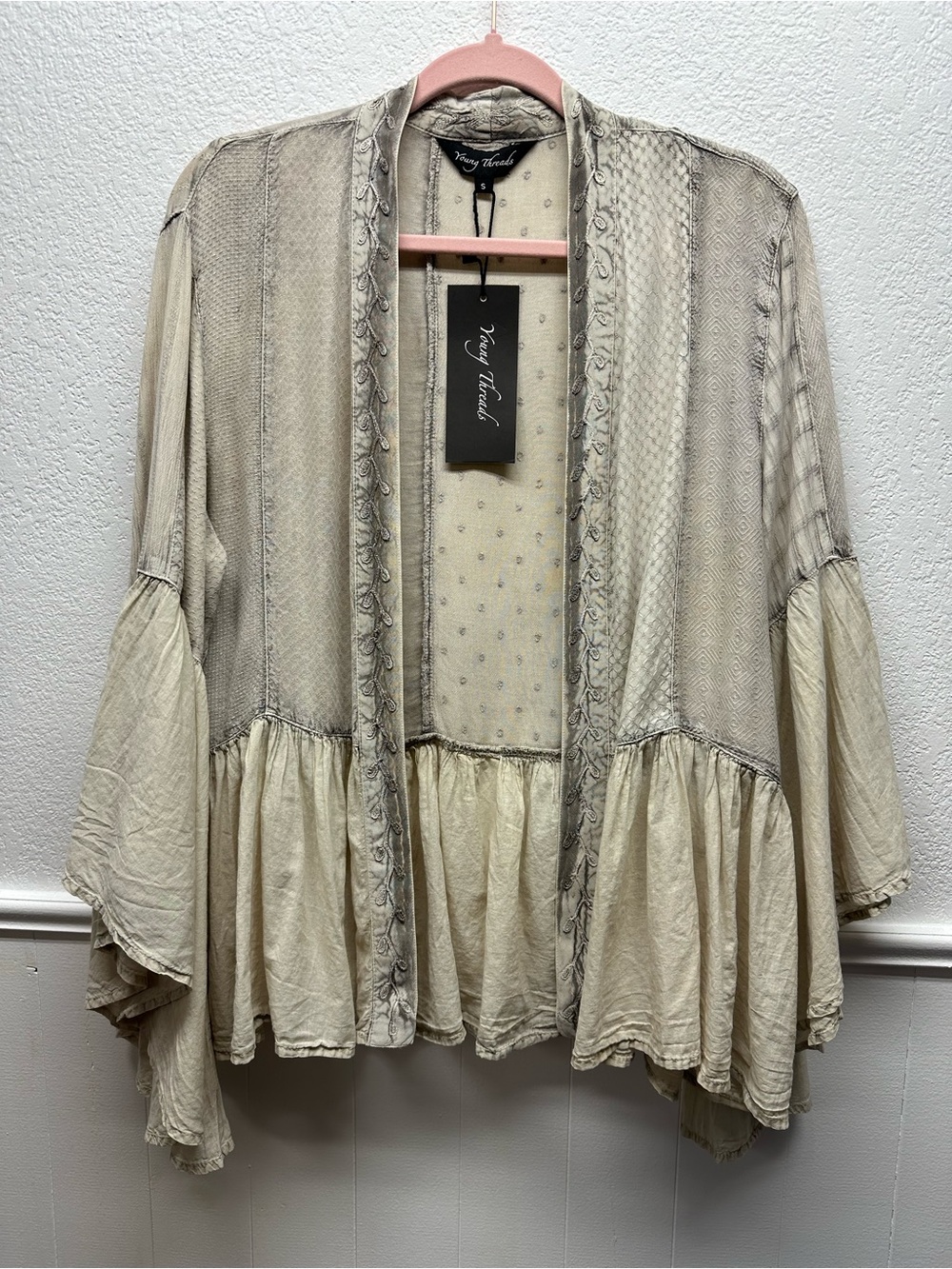 K167 Young Threads Boho Patchwork Shrug/Kimono Flared Sleeves Taupe/Latte’ NWT - Picture 5 of 12